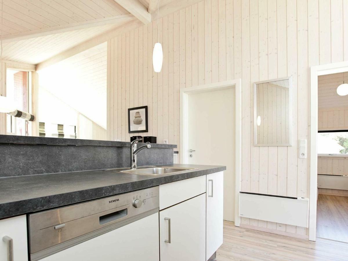 Four-Bedroom Holiday Home In Grossenbrode 1 Exterior foto
